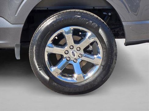 Certified 2022 Ford F150 XLT w/ Equipment Group 302A High image 22