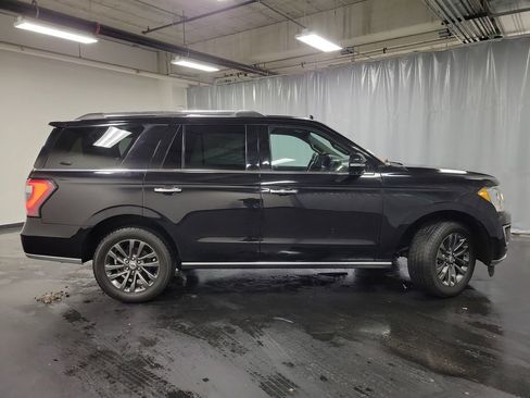 Used 2021 Ford Expedition Limited image 9