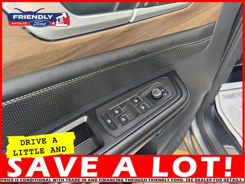 Used 2024 Volkswagen Atlas SE image 14