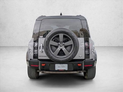 Used 2023 Land Rover Defender 110 X image 7