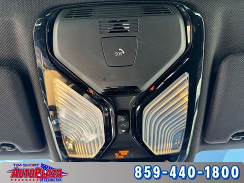 Used 2019 BMW M550i xDrive w/ Premium Package image 36