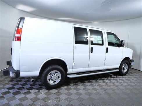 Used 2024 Chevrolet Express 2500 w/ Driver Convenience Package image 8