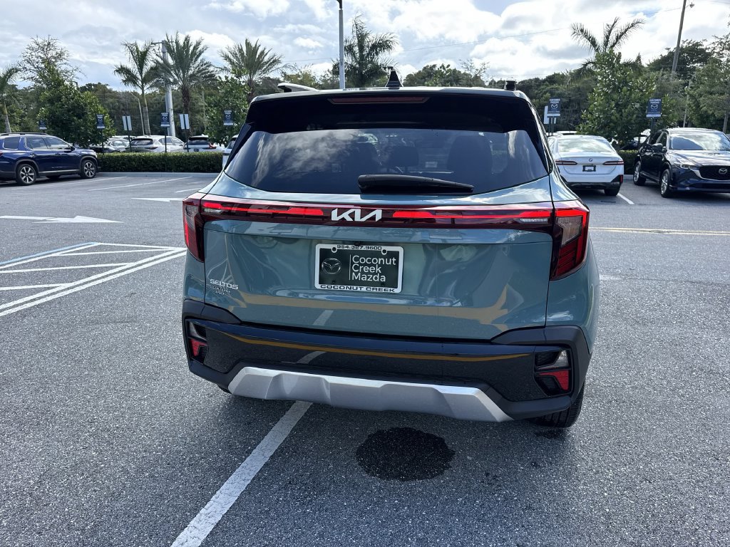 Used 2025 Kia Seltos S FWD image 25