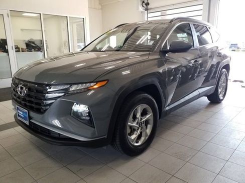 Used 2024 Hyundai Tucson SEL AWD/4WD image 2