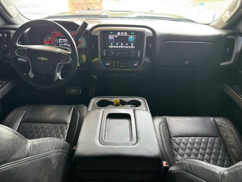 Used 2015 Chevrolet Silverado 2500 LT w/ LT Convenience Package AWD/4WD image 21