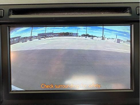 Used 2012 Toyota Camry LE FWD image 21