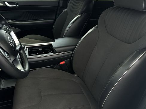 Certified 2025 Hyundai Palisade Calligraphy image 14