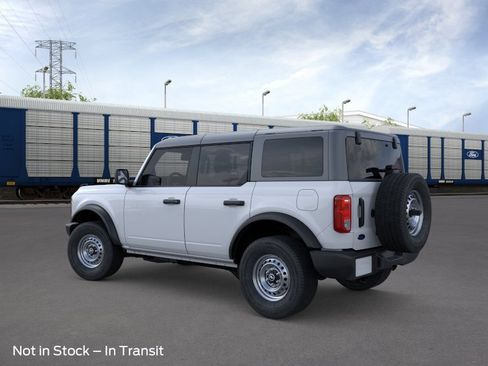 New 2026 Ford Bronco 4-Door image 4