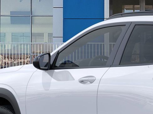 New 2026 Chevrolet Trax RS w/ Sunroof Package image 12