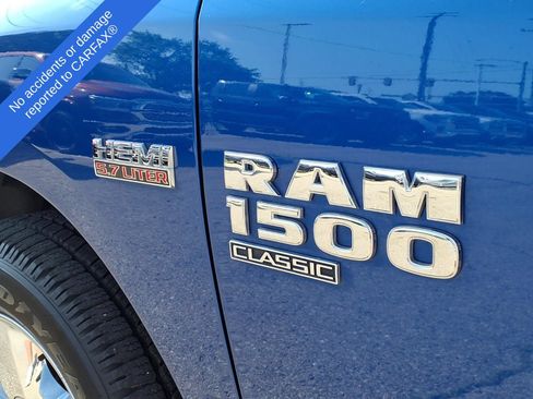 Used 2019 RAM 1500 Express w/ Express Value Package AWD/4WD image 12