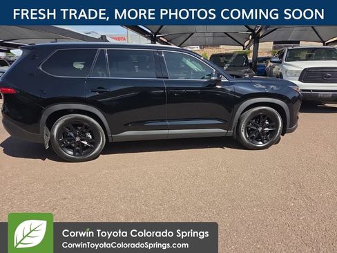 Used 2025 Toyota Grand Highlander AWD Hybrid image 3