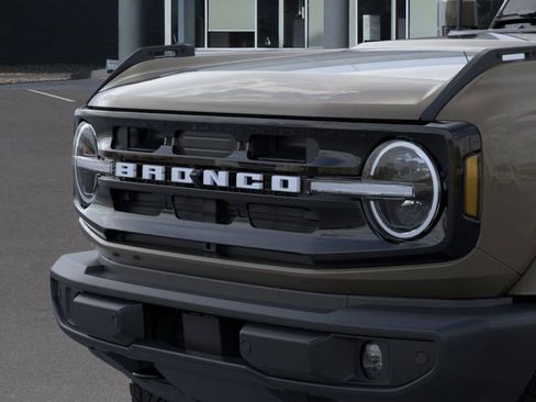 New 2025 Ford Bronco Outer Banks image 19