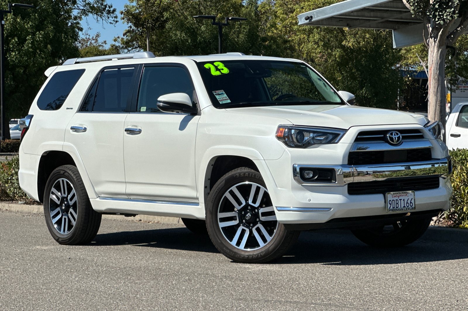 Used 2023 Toyota 4Runner Limited AWD/4WD image 2