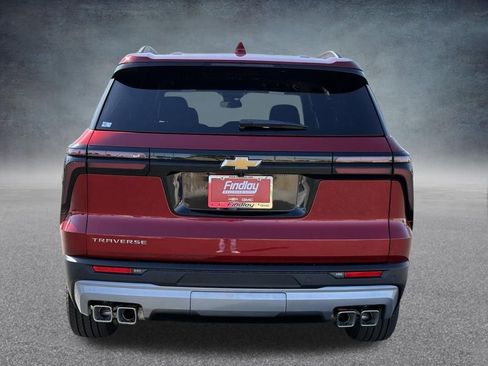 New 2026 Chevrolet Traverse LT image 5
