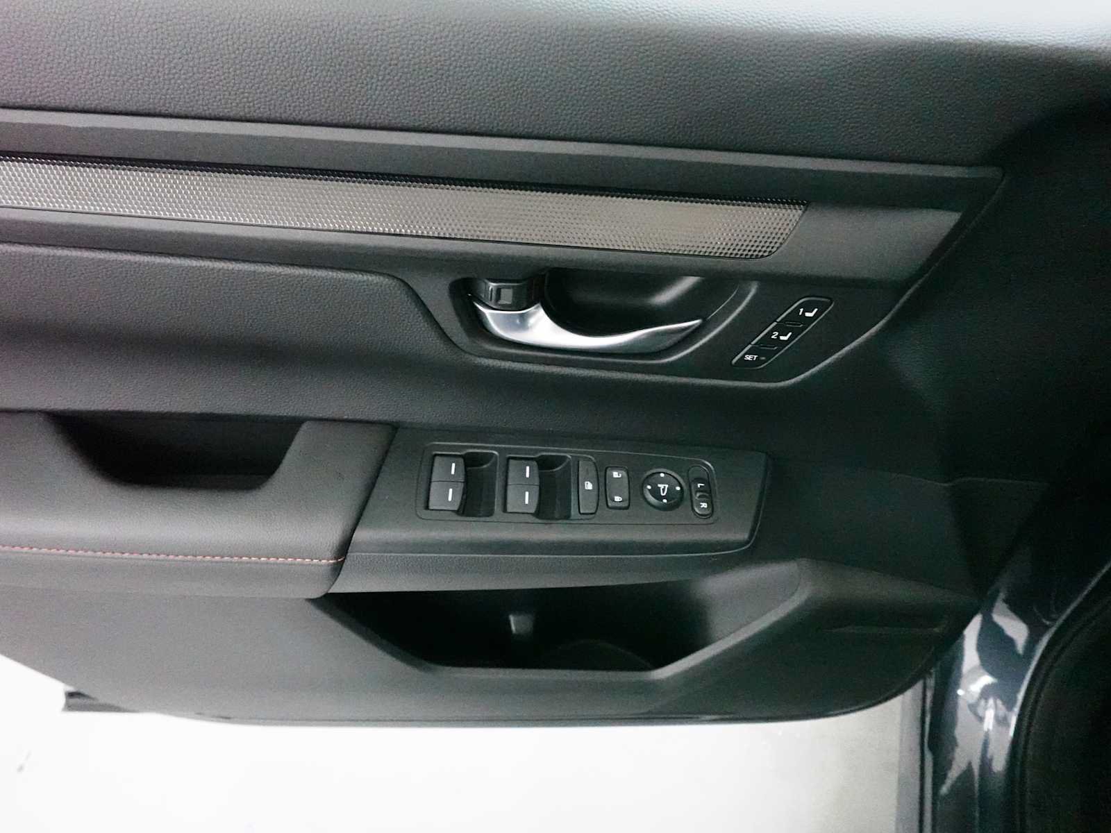 Used 2024 Honda CR-V Sport-L image 11