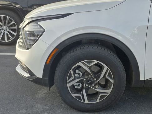 Used 2024 Kia Sportage LX AWD/4WD image 5