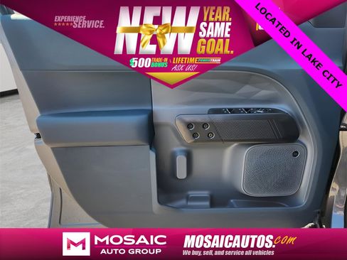 New 2025 Ford Maverick Lariat w/ Black Appearance Package image 19