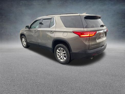 Used 2019 Chevrolet Traverse LT image 3
