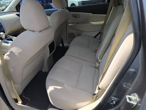 Used 2016 Nissan Murano SV w/ Premium Package AWD/4WD image 28