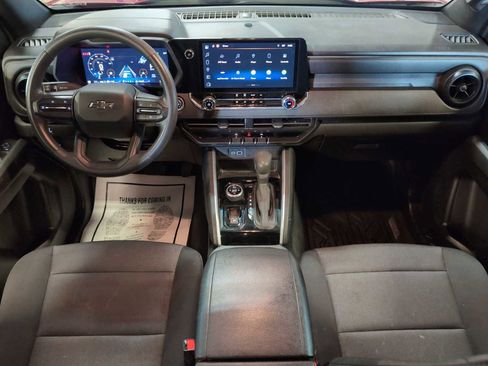 Used 2024 Chevrolet Colorado Trail Boss w/ Technology Package image 20