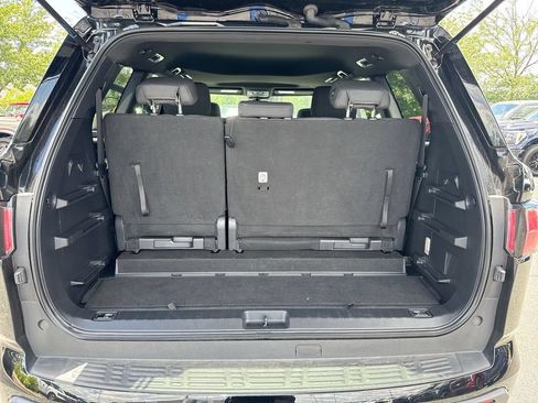 Used 2025 Toyota Sequoia SR5 AWD/4WD image 25
