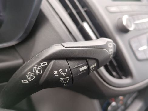 Used 2017 Ford C-MAX SE image 25