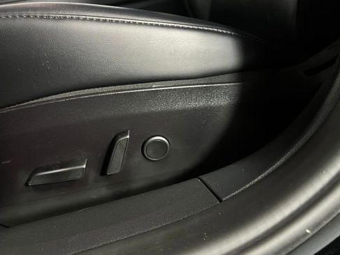 Used 2023 Tesla Model 3 Standard Range image 23