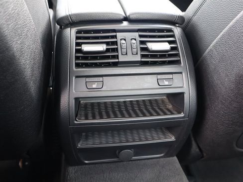 Used 2014 BMW 550i xDrive Sedan AWD/4WD image 22
