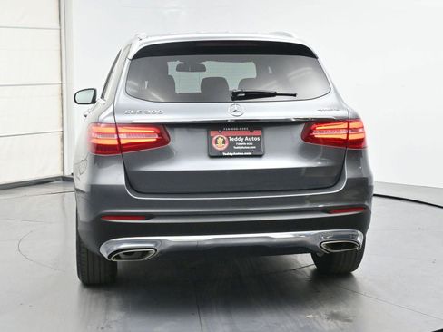 Used 2018 Mercedes-Benz GLC 300 4MATIC image 24