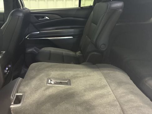 Used 2026 Chevrolet Traverse LT AWD/4WD image 43