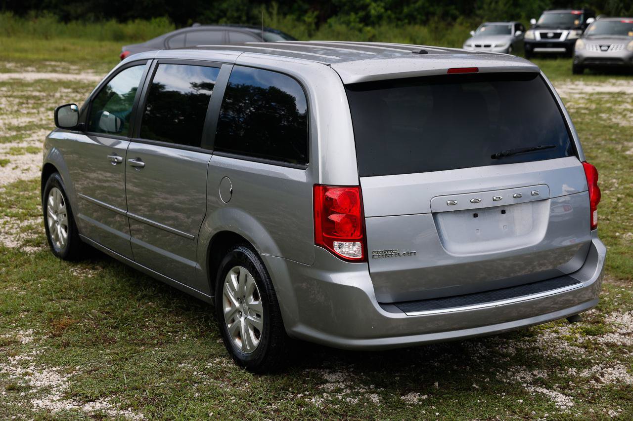 Used 2017 Dodge Grand Caravan SE w/ Power Window Group FWD image 5