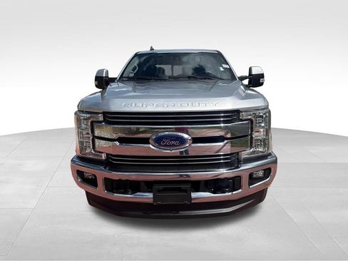 Used 2019 Ford F250 Lariat w/ Tow Technology Bundle AWD/4WD image 2