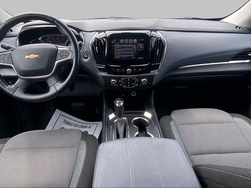 Used 2019 Chevrolet Traverse LT FWD image 16