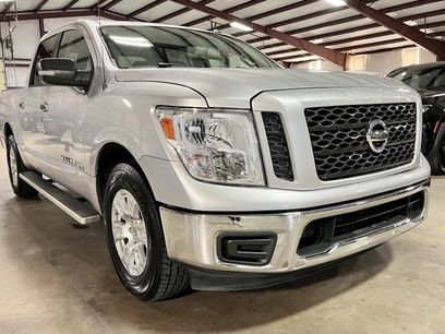 Used 2019 Nissan Titan SV