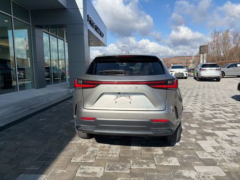 Used 2023 Lexus NX 350 AWD image 9
