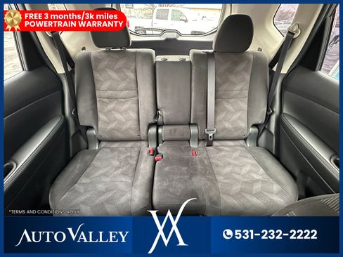 Used 2015 Nissan Rogue SV image 34