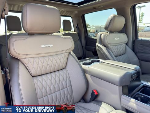 Used 2026 Ford F450 Platinum w/ Platinum Plus Package image 29