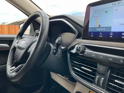 Used 2020 Ford Escape Titanium w/ Titanium Premium Package 2.0 image 43