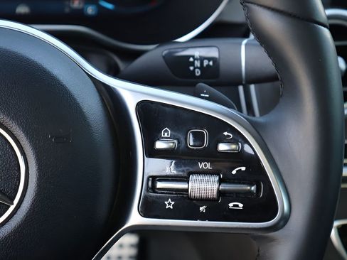 Used 2019 Mercedes-Benz C 300 4MATIC Coupe image 33