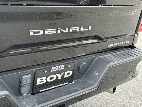 Certified 2022 GMC Sierra 3500 Denali w/ Technology Package image 33