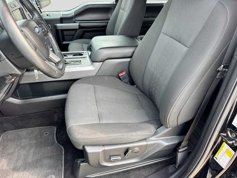 Used 2018 Ford F150 XLT w/ Equipment Group 302A Luxury AWD/4WD image 15