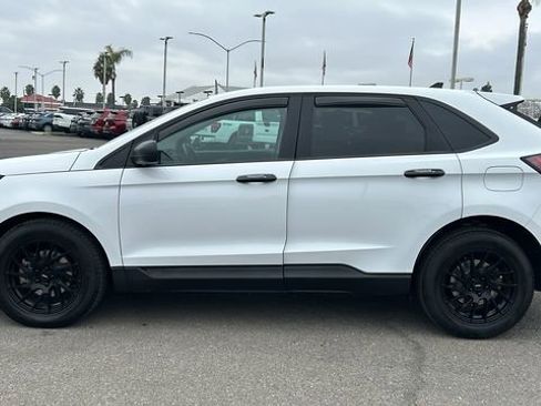 Certified 2020 Ford Edge SE image 7