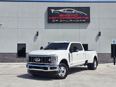 Used 2024 Ford F350 Lariat w/ Lariat Ultimate Package AWD/4WD image 1