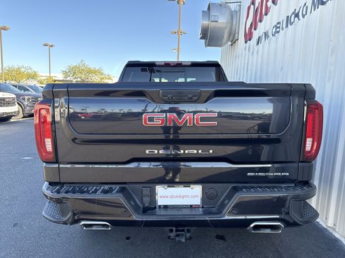 Used 2023 GMC Sierra 1500 Denali w/ Technology Package image 11