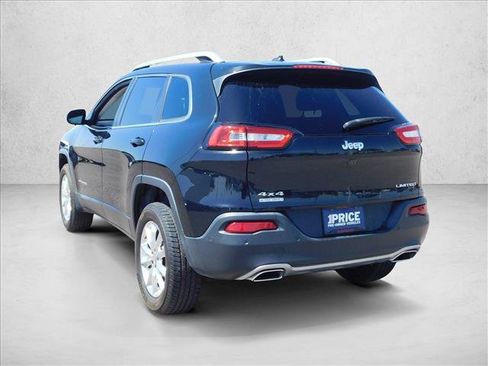 Used 2015 Jeep Cherokee Limited w/ Luxury Group AWD/4WD image 13