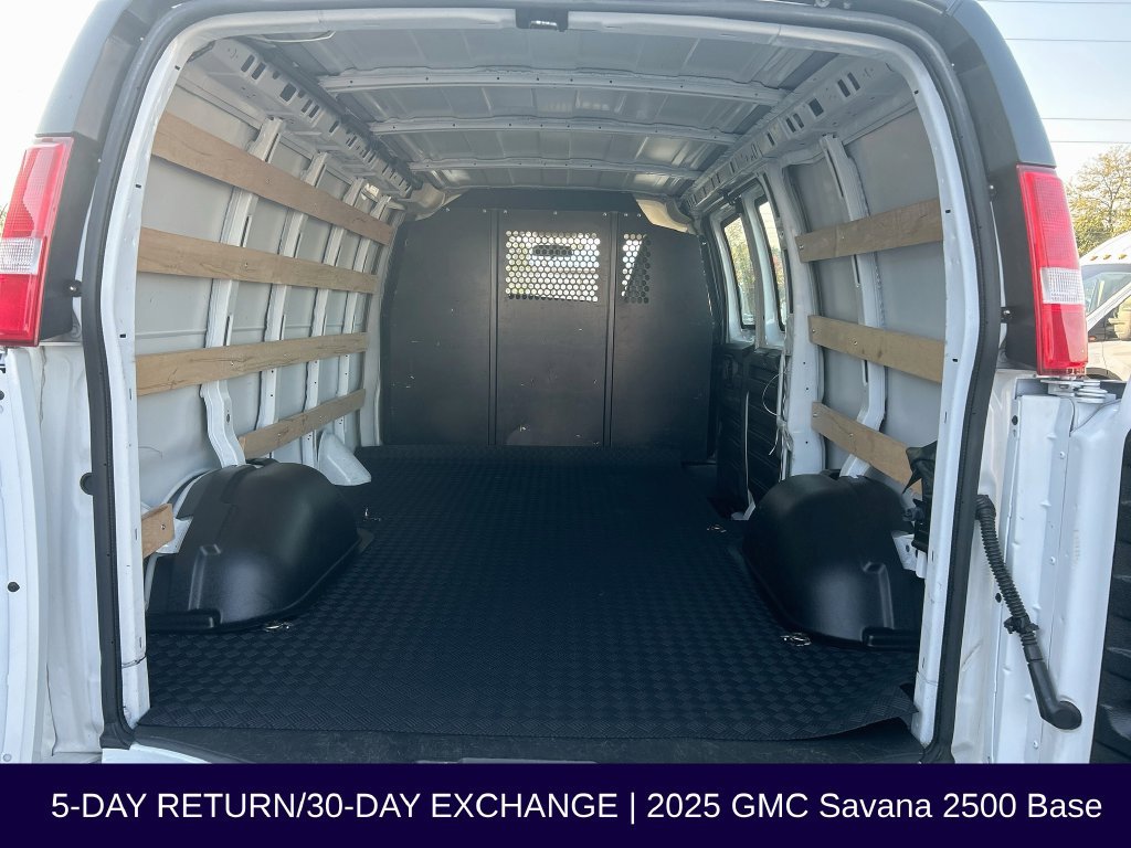 Used 2025 GMC Savana 2500 w/ Driver Convenience Package RWD image 26