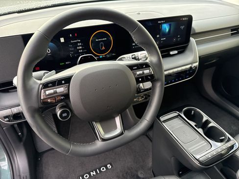 Used 2025 Hyundai Ioniq 5 SEL image 22