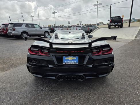 New 2026 Chevrolet Corvette Z06 w/ Z07 Performance Package RWD image 4