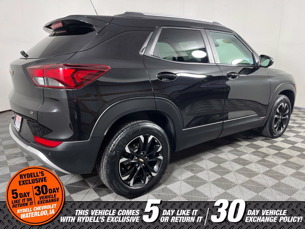 Certified 2022 Chevrolet TrailBlazer LT w/ Convenience Package AWD/4WD image 3