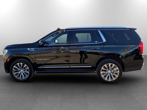 Used 2024 GMC Yukon Denali w/ Advanced Technology Package image 10